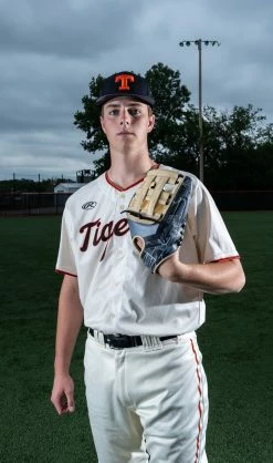 Rawlings REV1X 12.75" Baseball Glove: REV3039-6 10 Rawlings REV1X 12.75" Baseball Glove: REV3039-6 -Rawlings Fielding Gloves Shop IMG08352