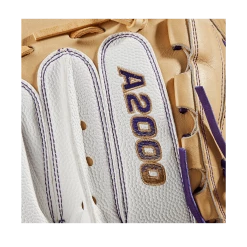 2023 Wilson A2000 Aubree Munro AM1 34" Fastpitch Catcher's Mitt: WBW10101834 -Rawlings Fielding Gloves Shop WBW101018 5 A2000 FP C Aubree Munro GM FPCM 34 White Blonde Purple